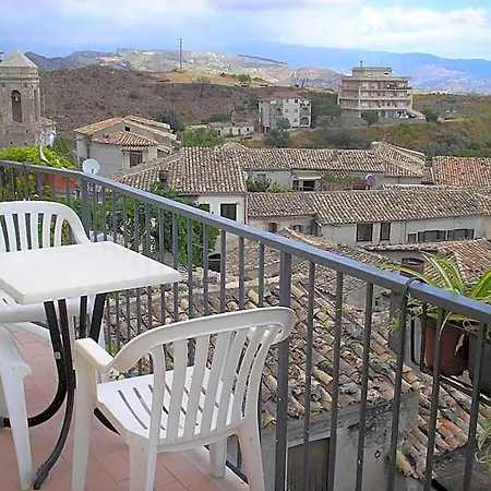 Bed & Breakfast Casa Ferrari 3*