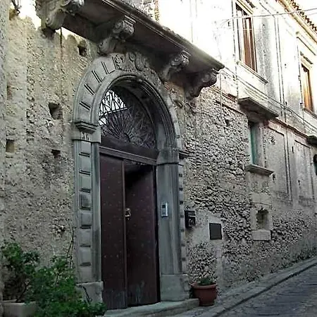 Casa Ferrari Gerace