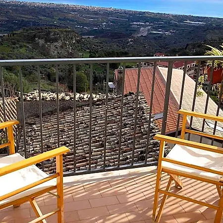 Bed & Breakfast Casa Ferrari 3*