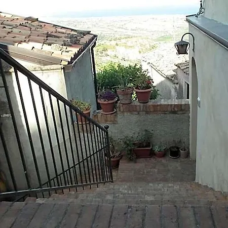 Casa Ferrari Bed & Breakfast 3*