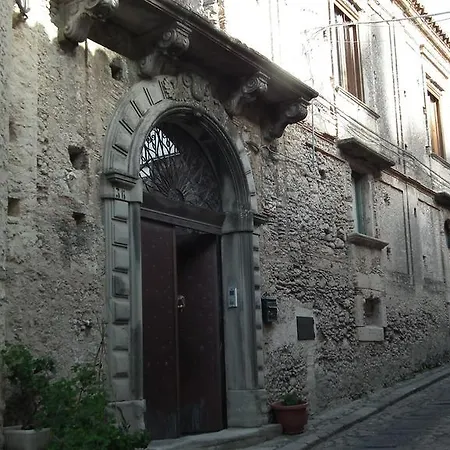 Casa Ferrari Gerace