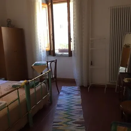 Casa Ferrari לינה וארוחת בוקר 3*