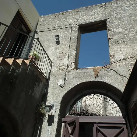 Casa Ferrari