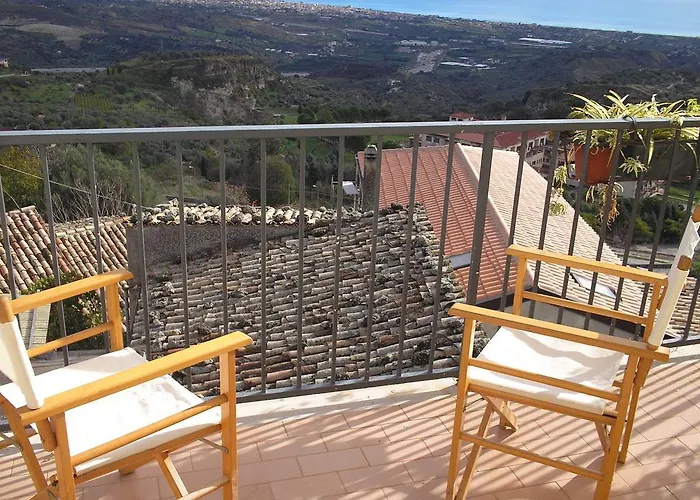 卡萨法拉利酒店 3*