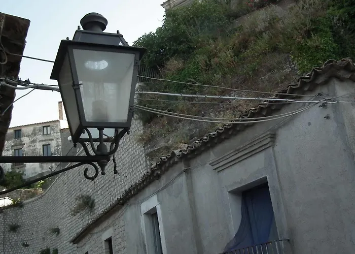 Casa Ferrari 3* Gerace